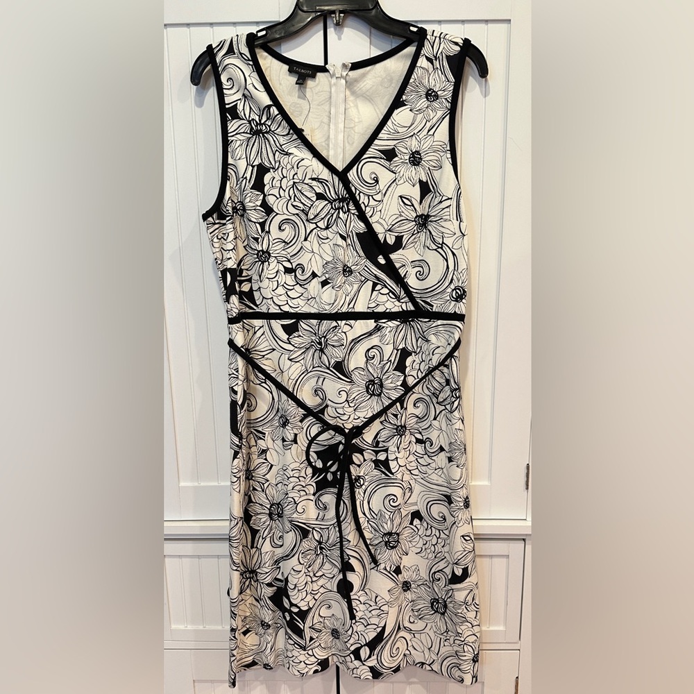 Black and white floral dress by Talbots V-neck zip back